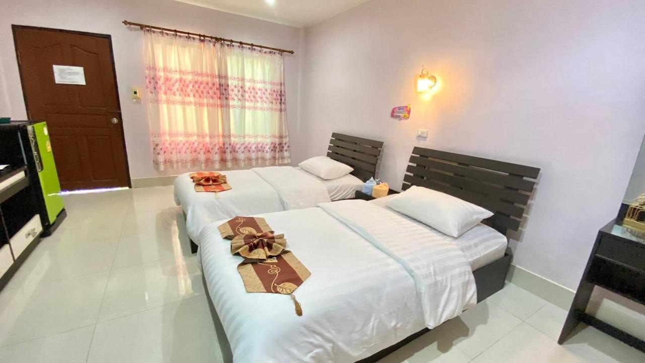 Pennaung Resort Bueng Kan Buitenkant foto